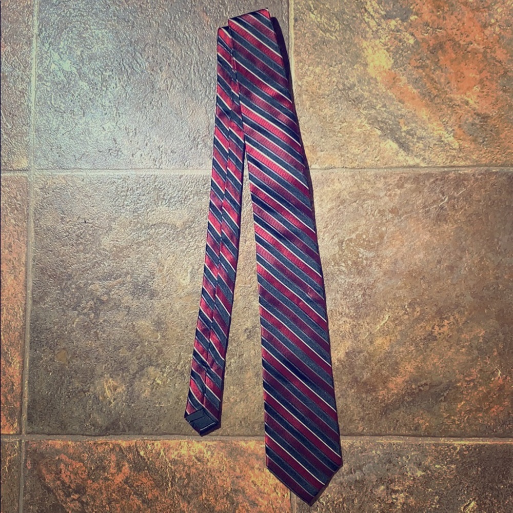 Men’s Wearhouse Tie